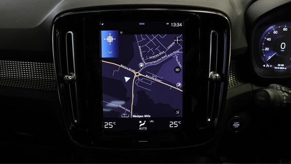 Used Volvo XC40 2022 for sale - 76284435: Photo 12