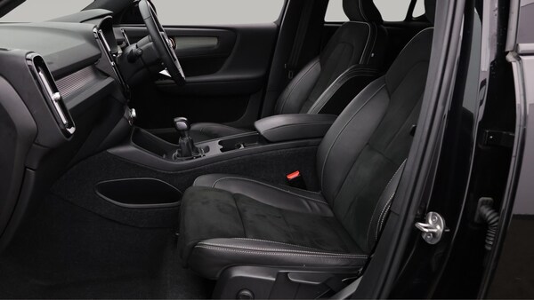 Used Volvo XC40 2022 for sale - 76284435: Photo 15