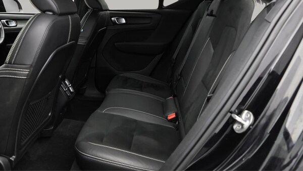 Used Volvo XC40 2022 for sale - 76284435: Photo 17