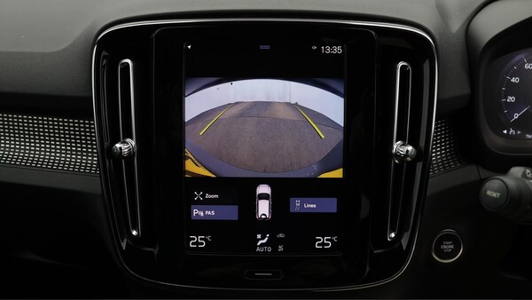 Used Volvo XC40 2022 for sale - 76284435: Photo 26