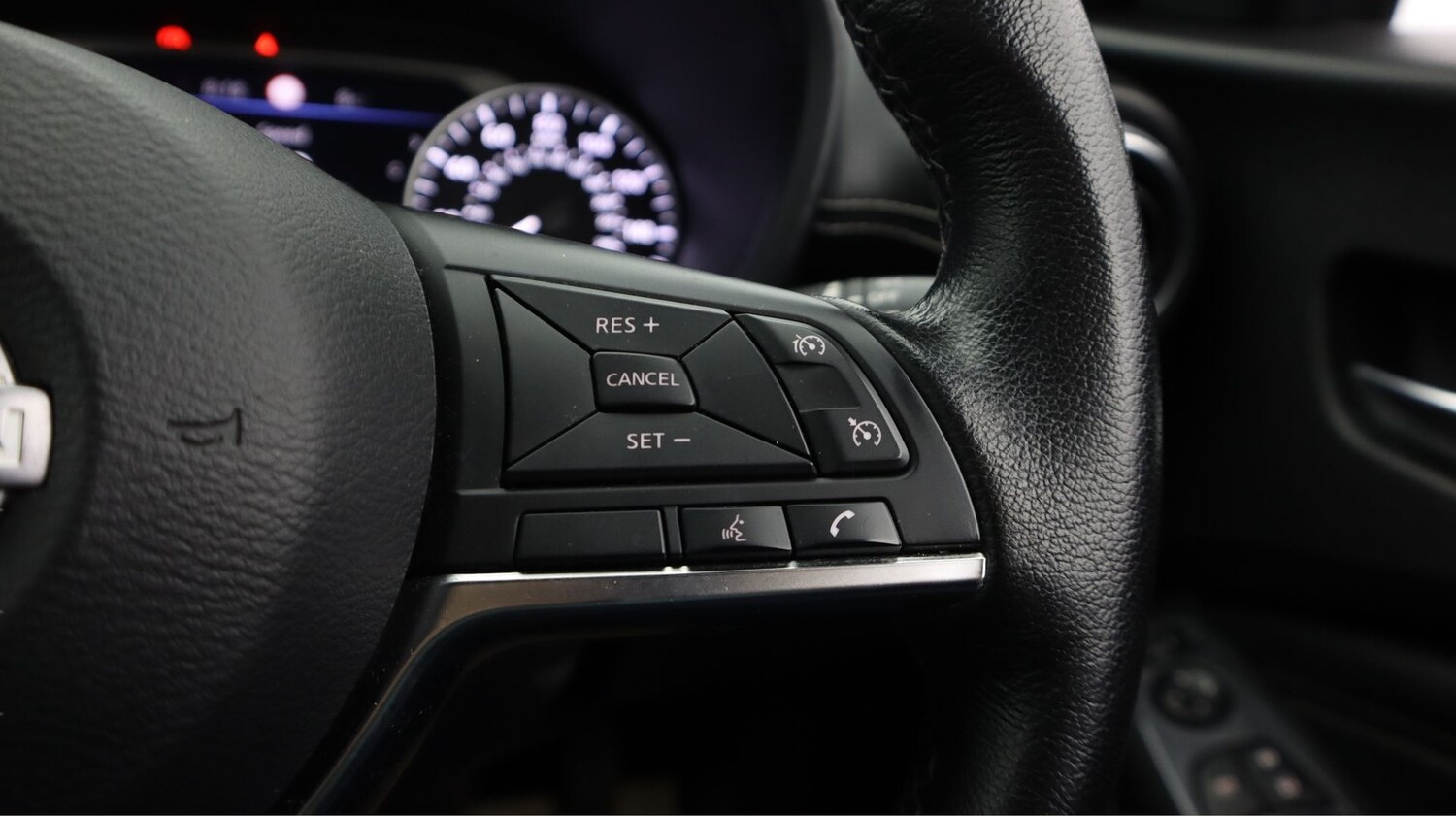 Used Nissan Juke 2023 for sale - 77750137: Photo 21