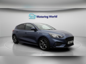 Used Ford Focus 2020 for sale - 76012715: Photo 2