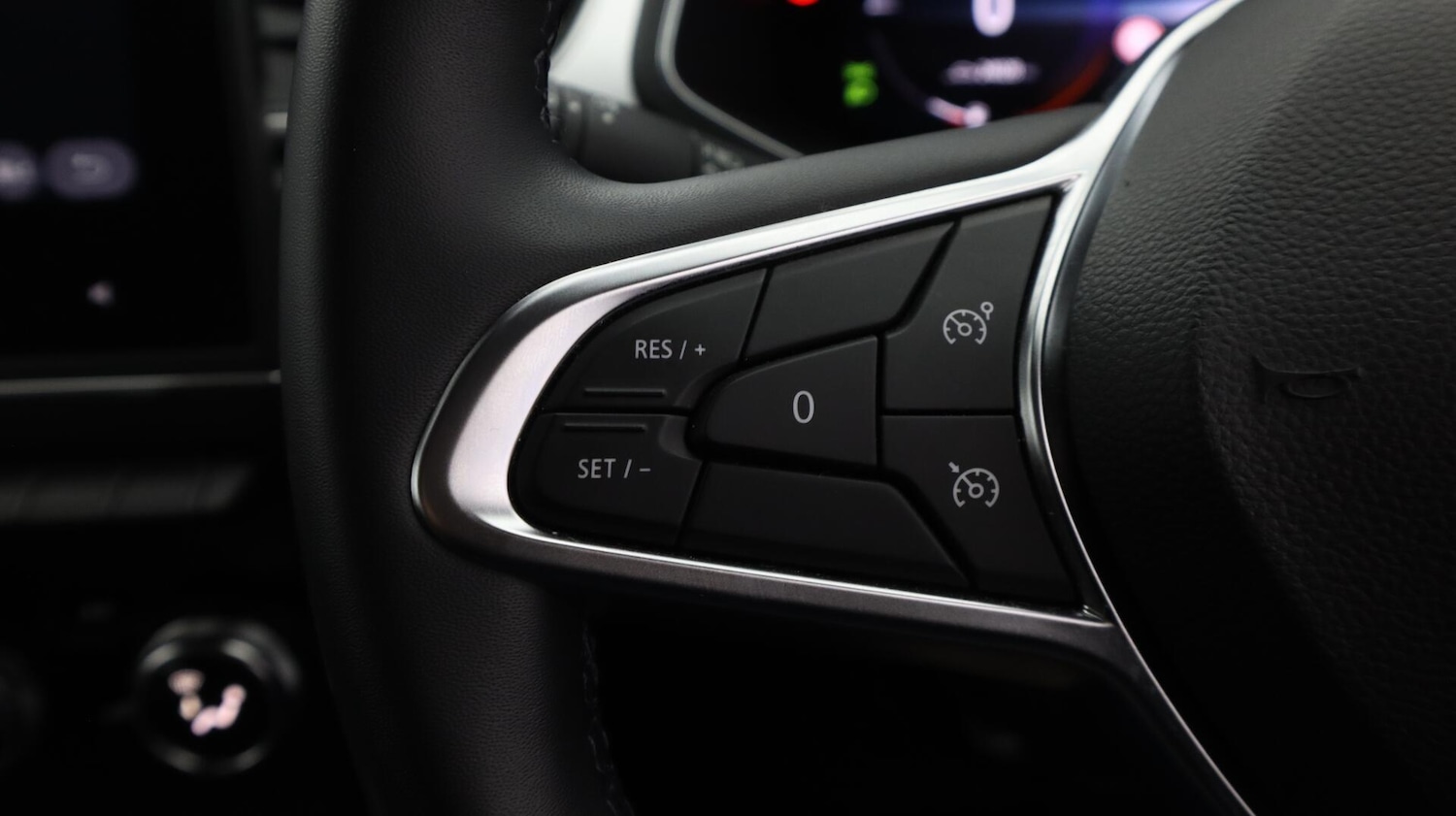 Used Renault Captur 2022 for sale - 76607506: Photo 23