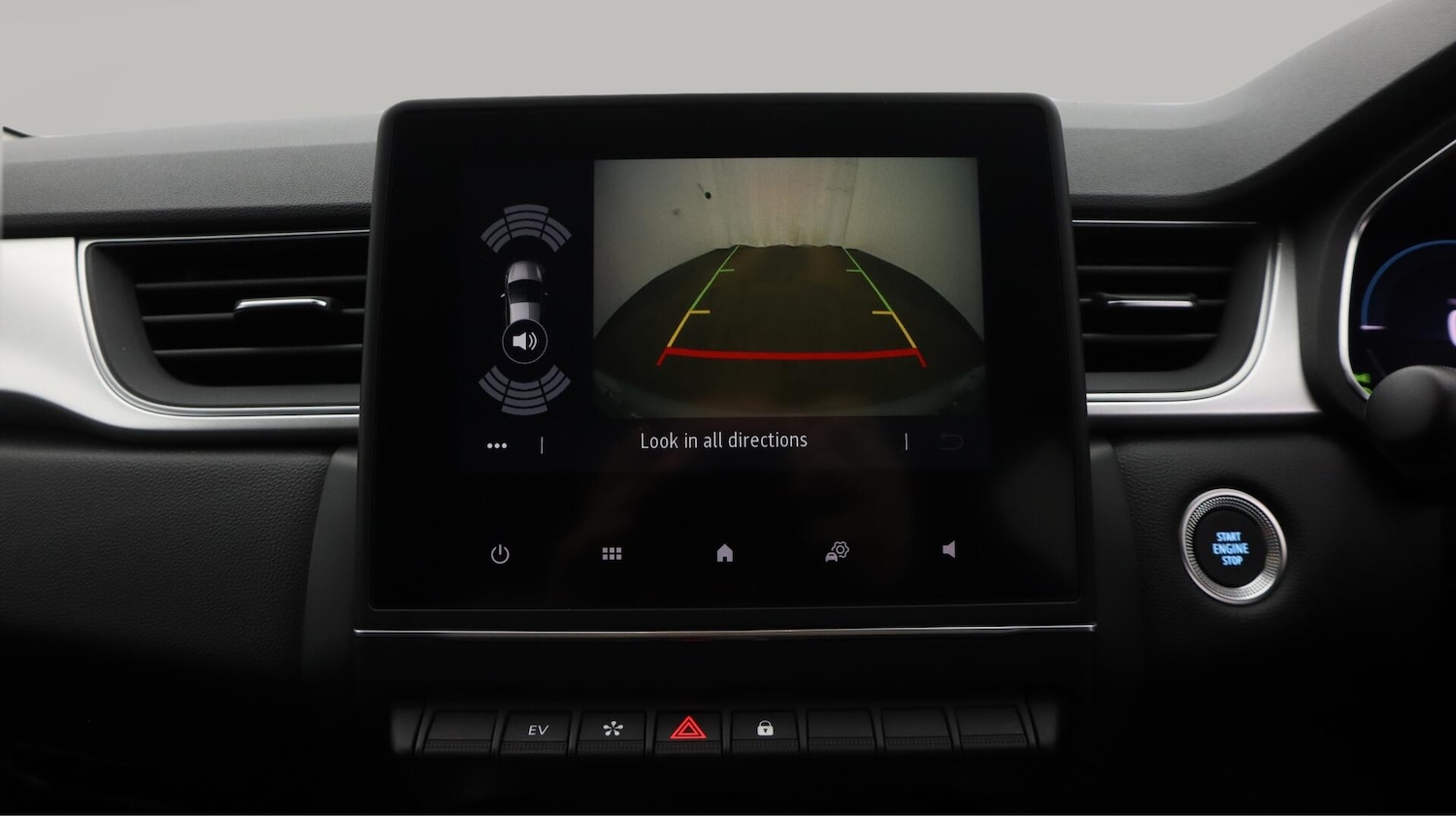 Used Renault Captur 2022 for sale - 76607506: Photo 25