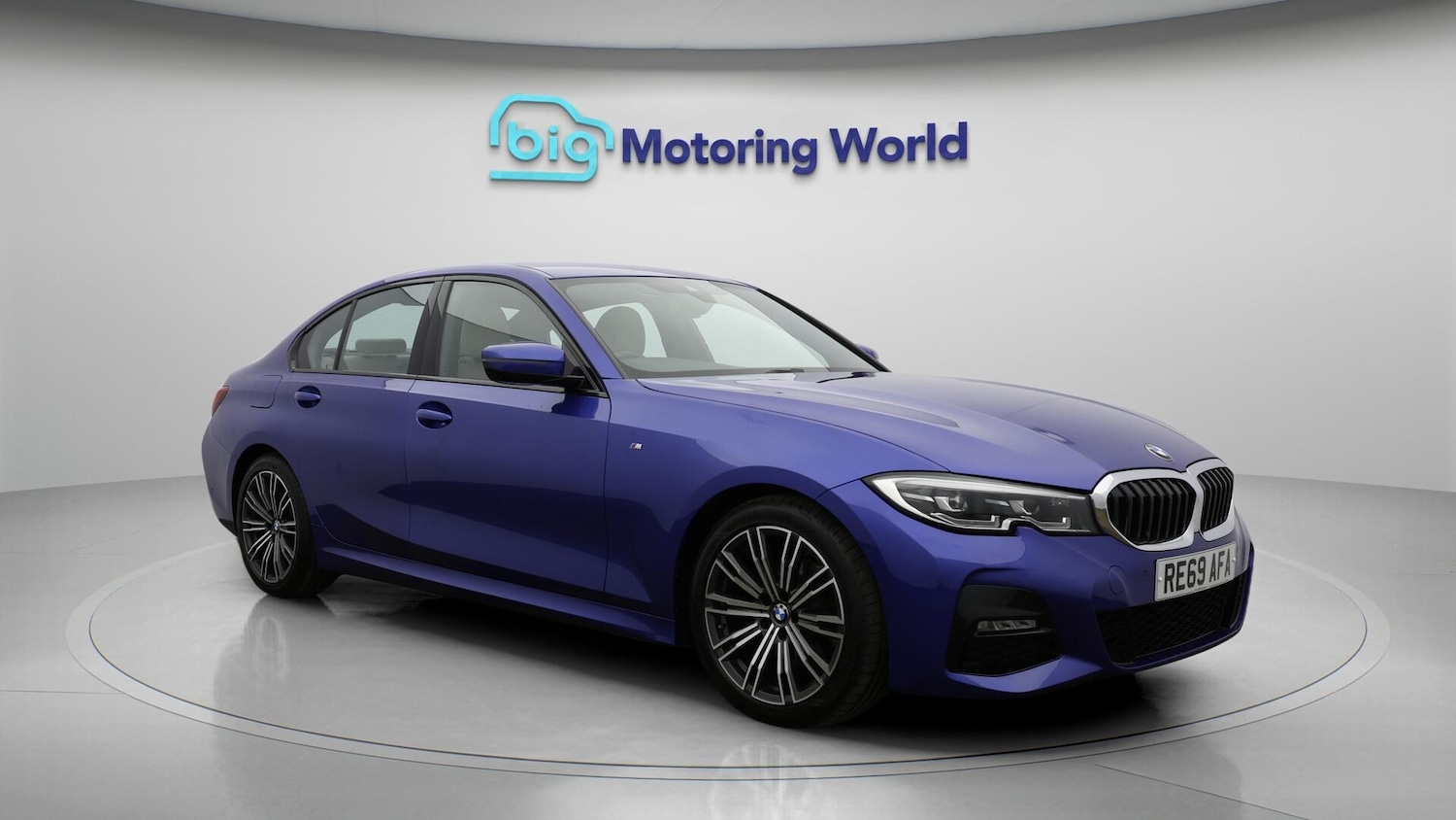 Used BMW 3 Series 2019 for sale - 76432961: Photo 2