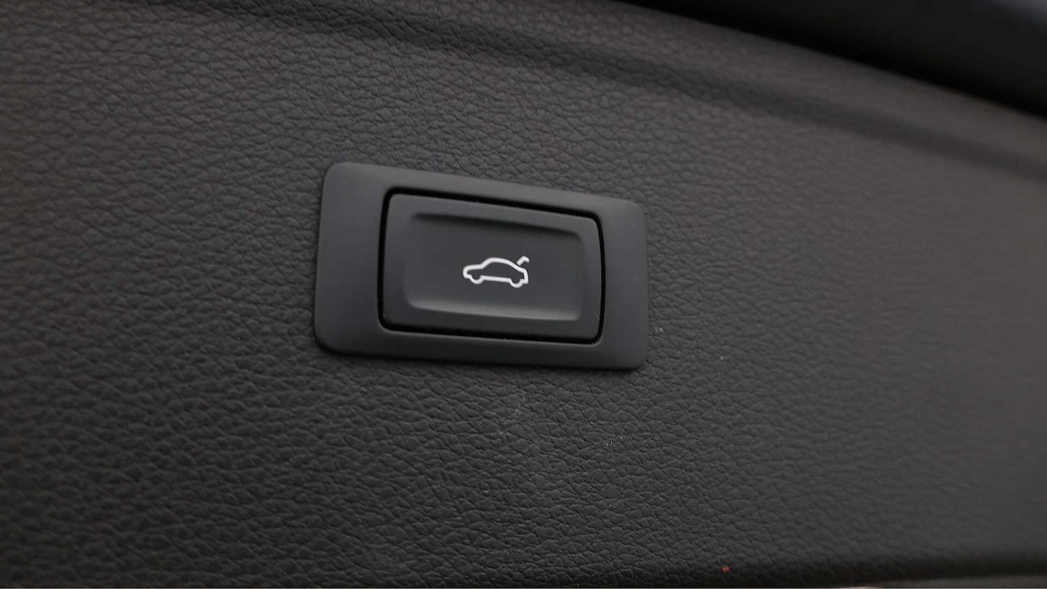 Used Audi Q5 2018 for sale - 76151095: Photo 24