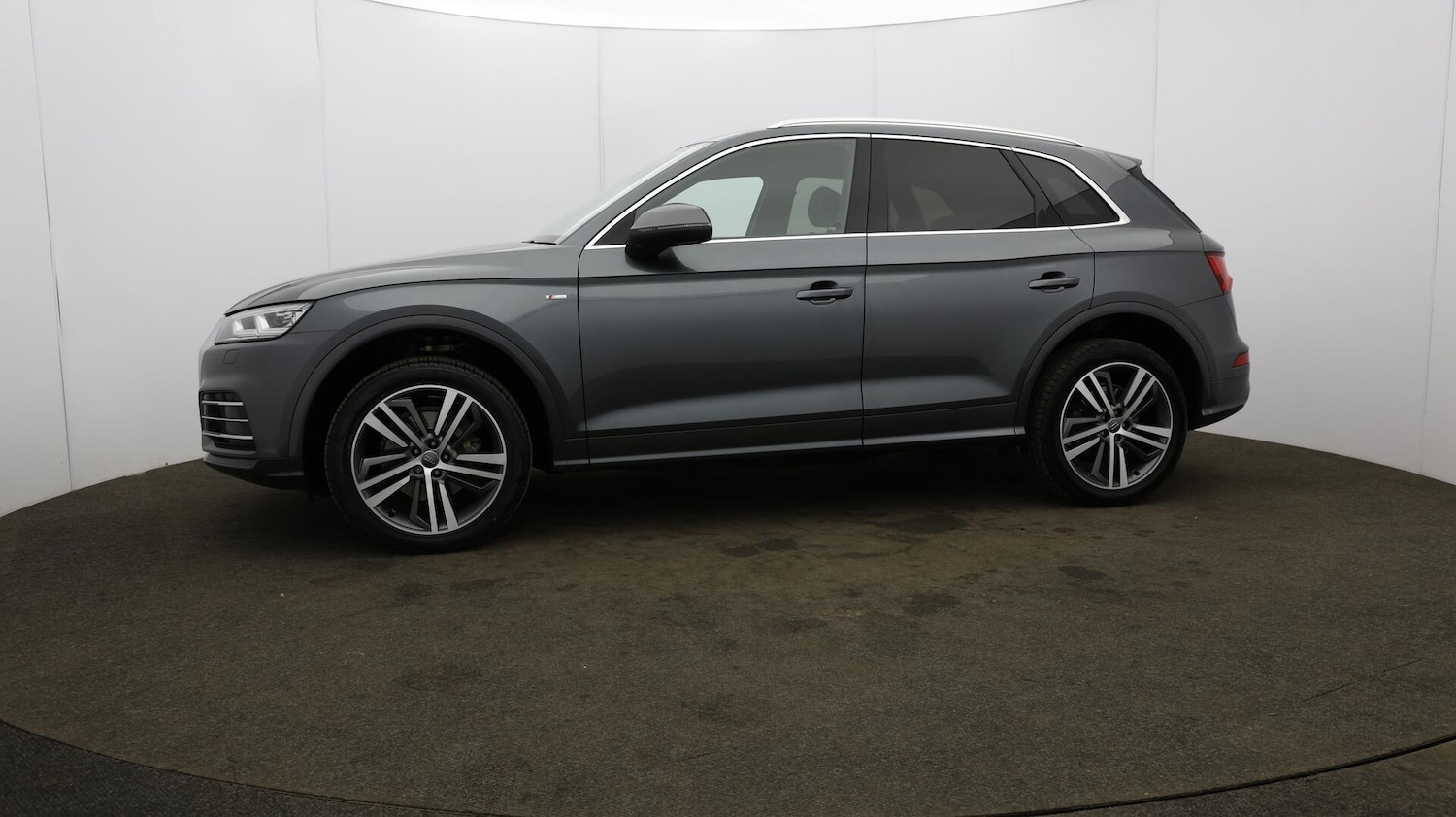 Used Audi Q5 2018 for sale - 76151095: Photo 37
