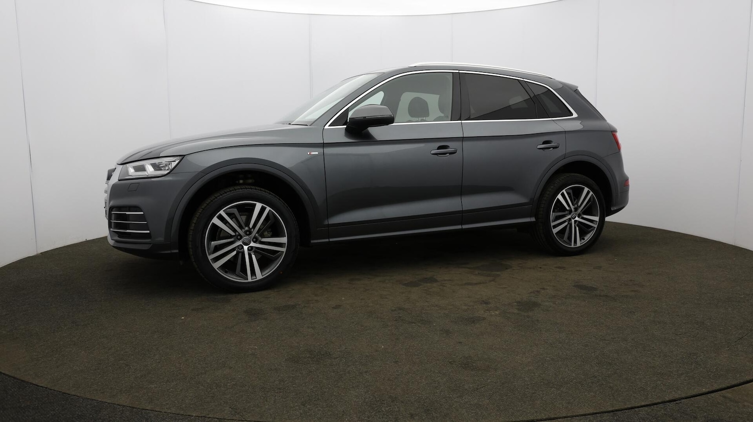 Used Audi Q5 2018 for sale - 76151095: Photo 38