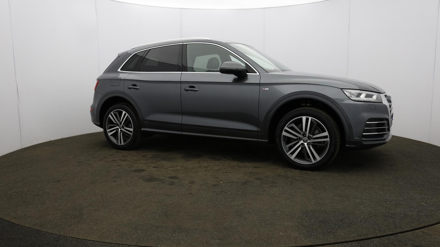 Used Audi Q5 2018 for sale - 76151095: Photo 53