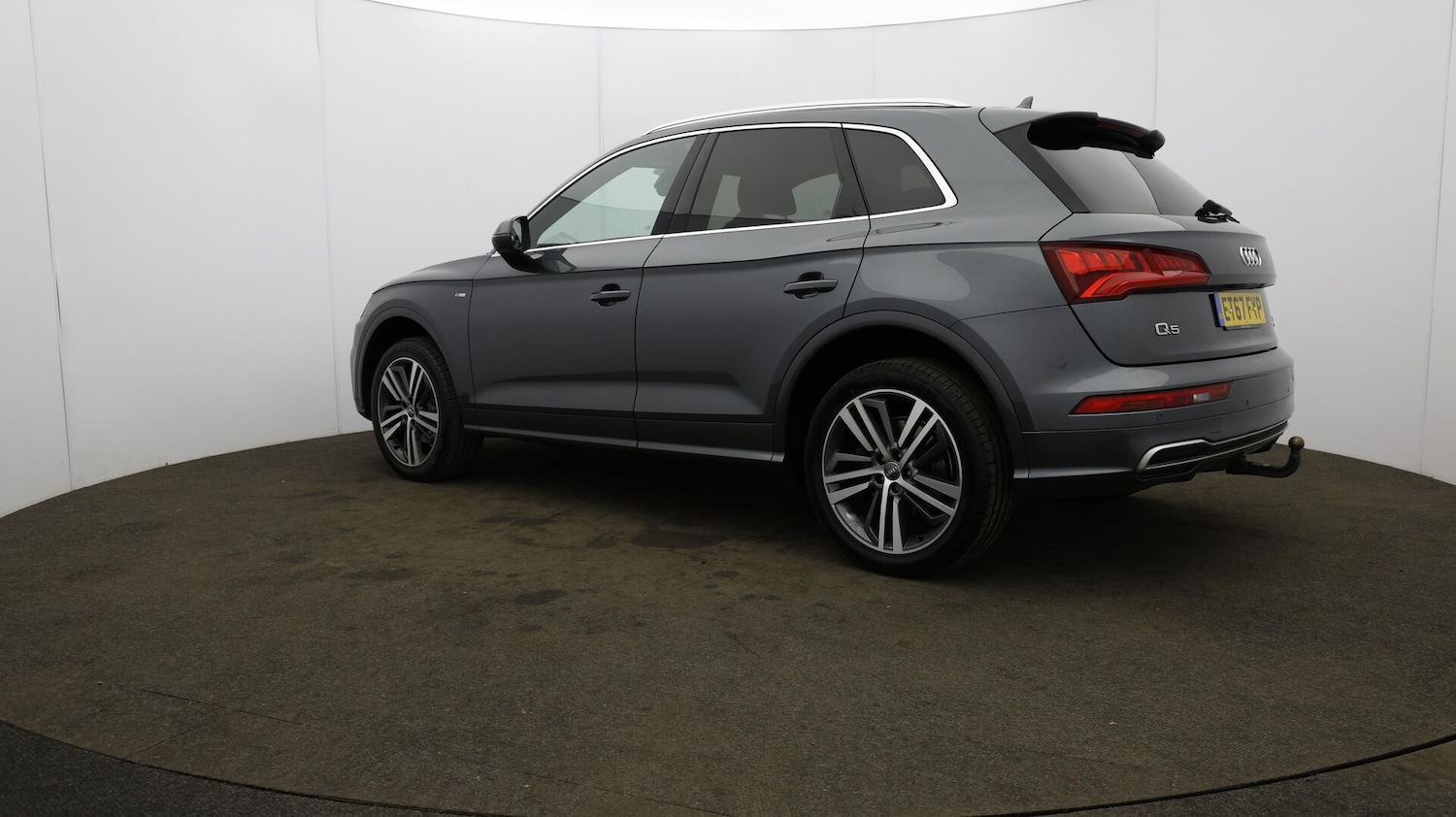Used Audi Q5 2018 for sale - 76151095: Photo 69