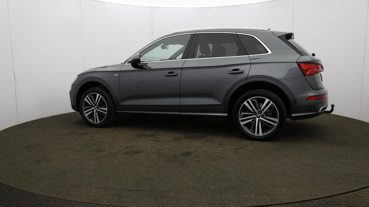 Used Audi Q5 2018 for sale - 76151095: Photo 71