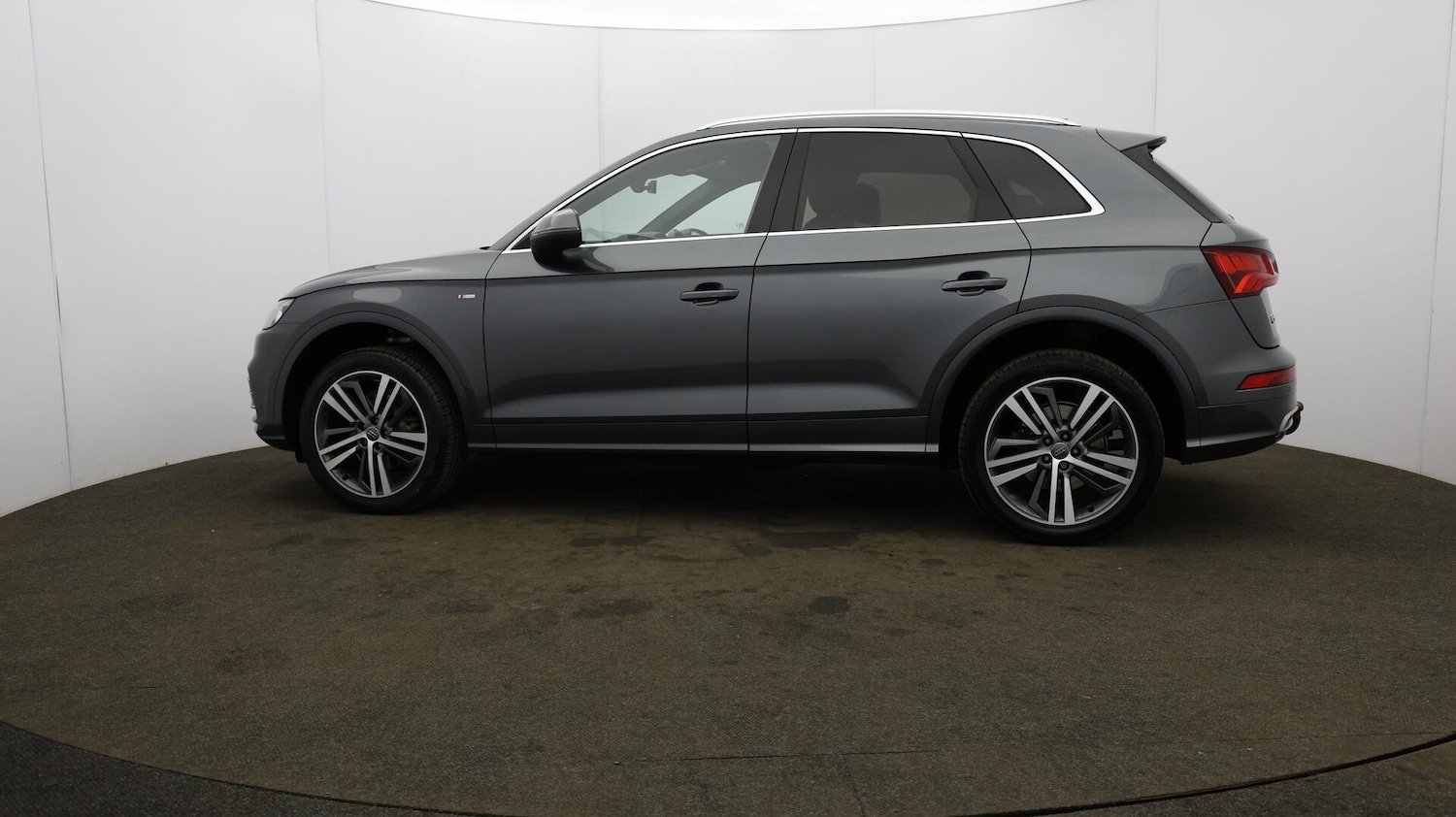 Used Audi Q5 2018 for sale - 76151095: Photo 72