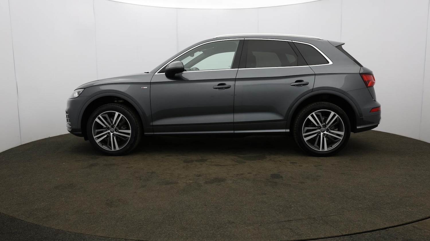 Used Audi Q5 2018 for sale - 76151095: Photo 73