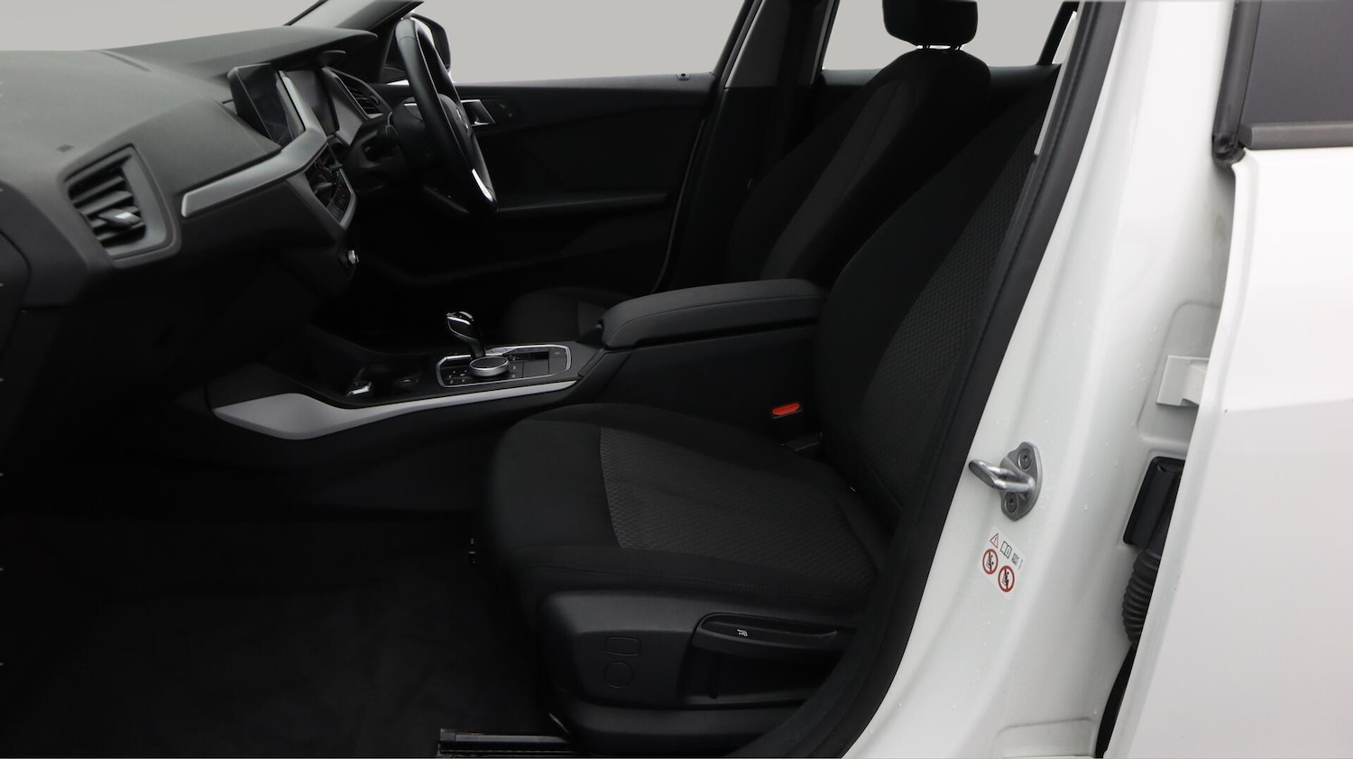 Used BMW 1 Series 2024 for sale - 76592649: Photo 15