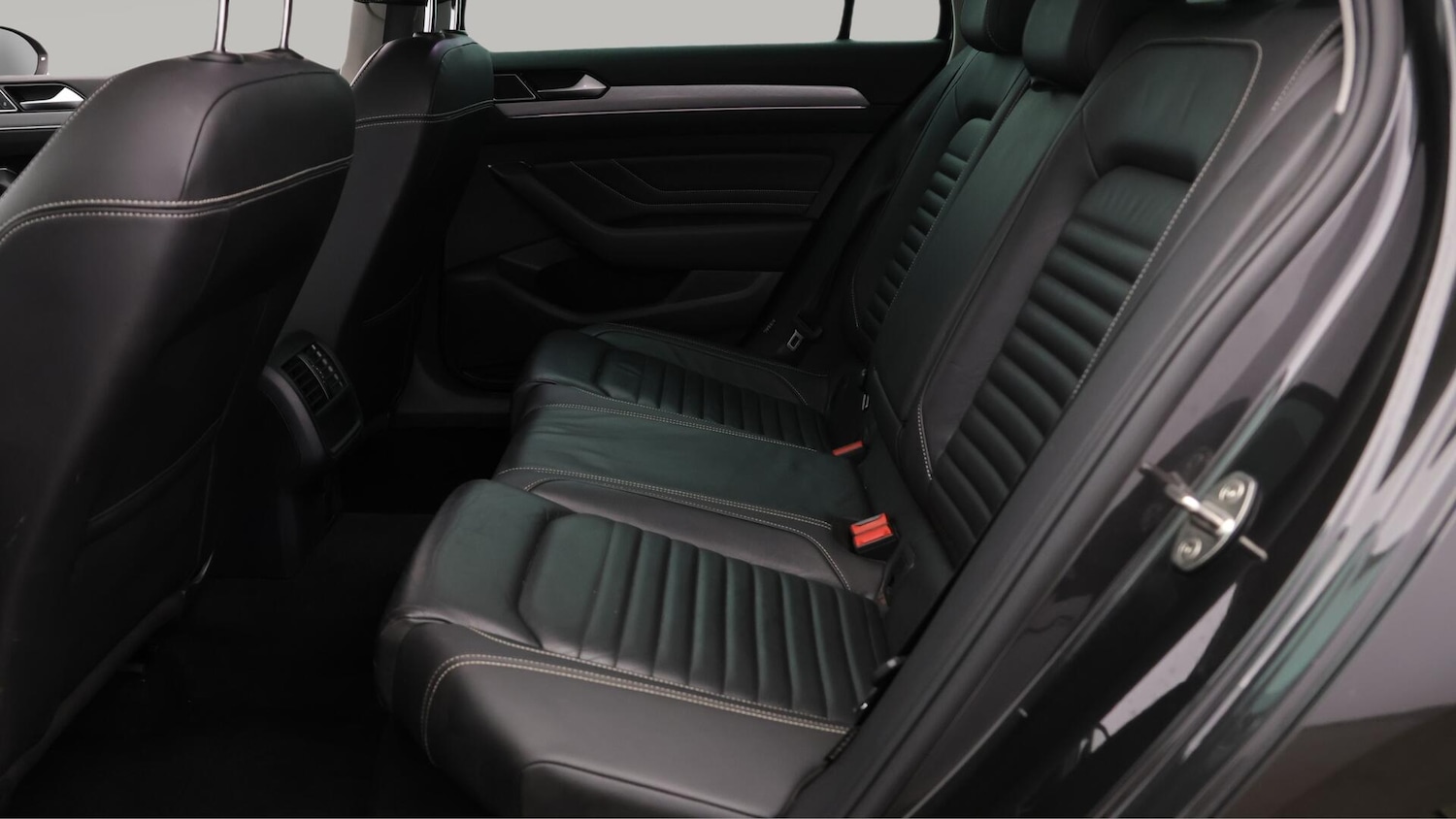 Used Volkswagen Passat 2021 for sale - 76158896: Photo 17