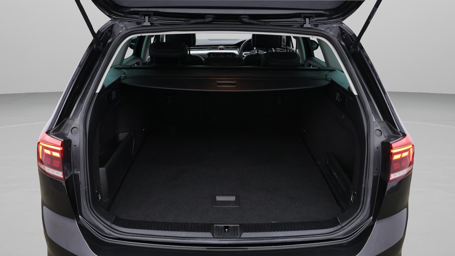 Used Volkswagen Passat 2021 for sale - 76158896: Photo 18