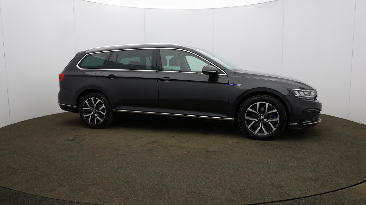 Used Volkswagen Passat 2021 for sale - 76158896: Photo 53