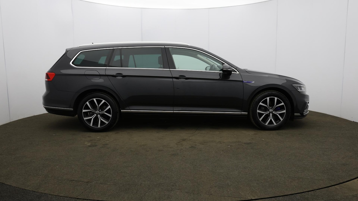 Used Volkswagen Passat 2021 for sale - 76158896: Photo 55