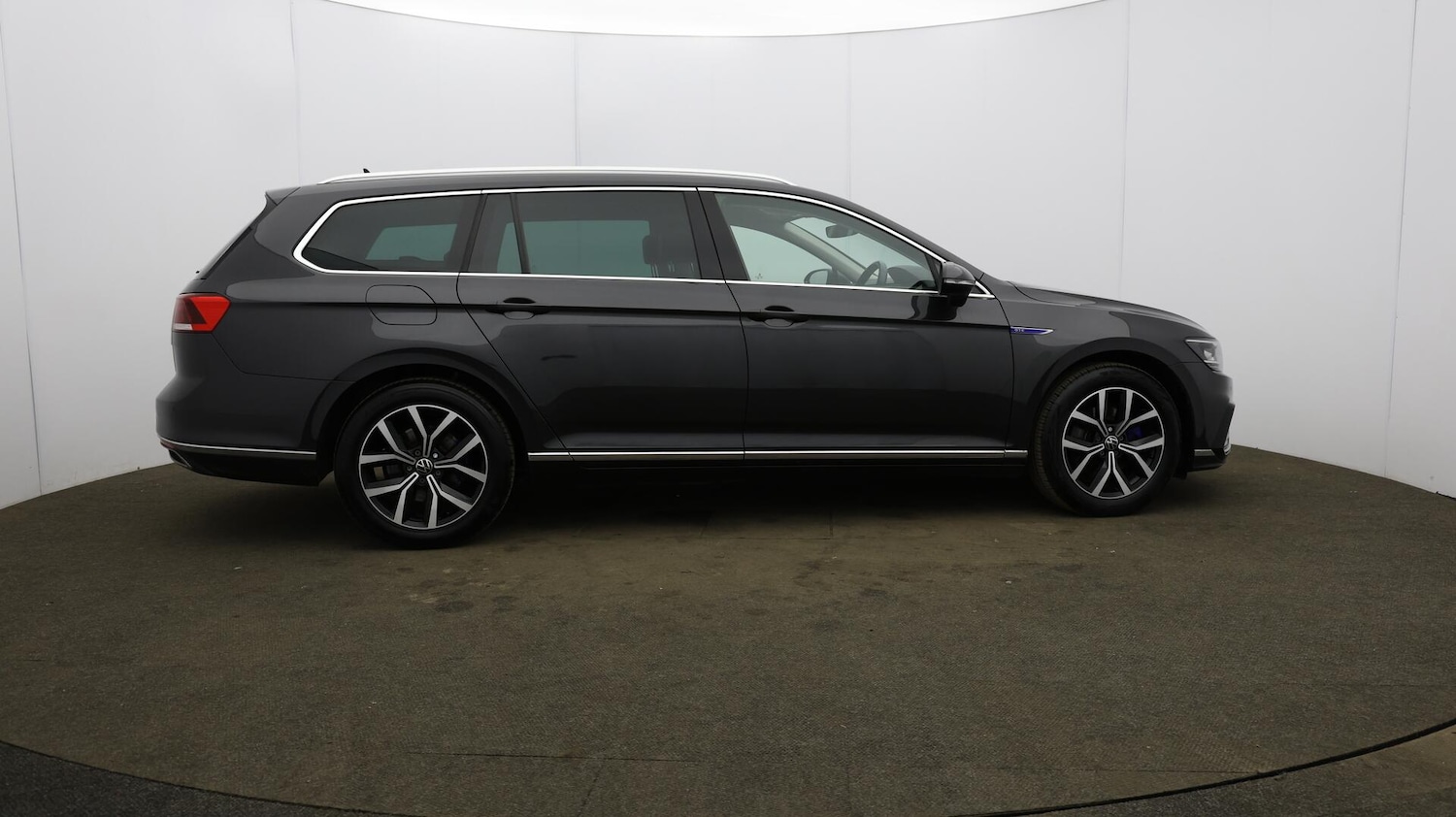Used Volkswagen Passat 2021 for sale - 76158896: Photo 56