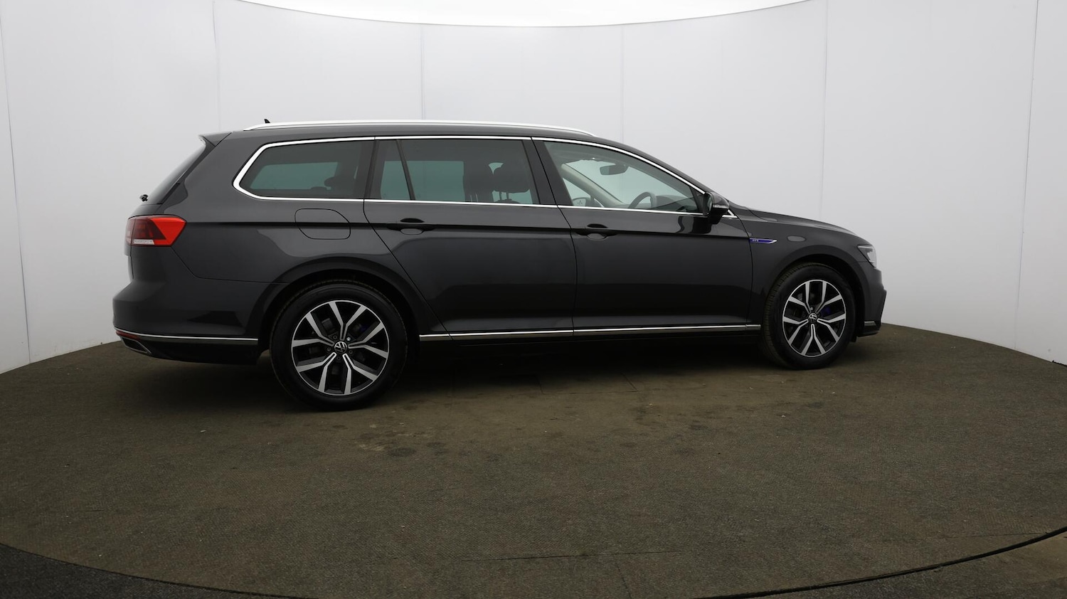 Used Volkswagen Passat 2021 for sale - 76158896: Photo 58