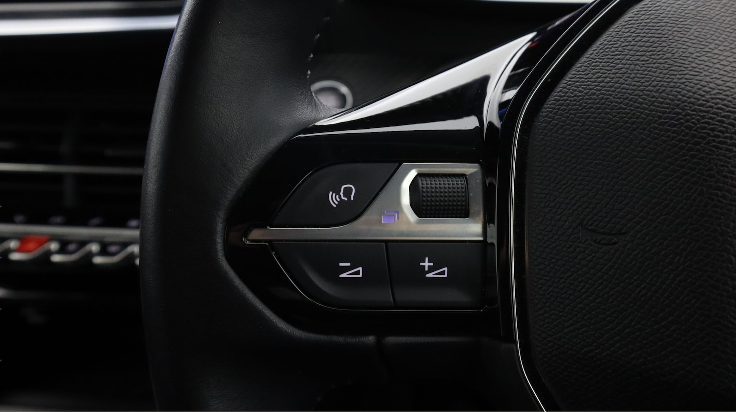 Used Peugeot 208 2020 for sale - 77298496: Photo 20