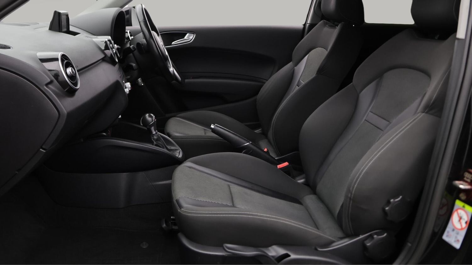 Used Audi A1 2017 for sale - 76440768: Photo 15