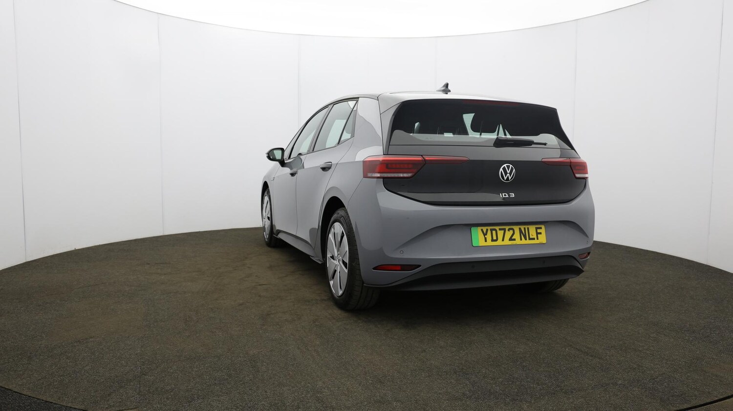 Vehicle 33