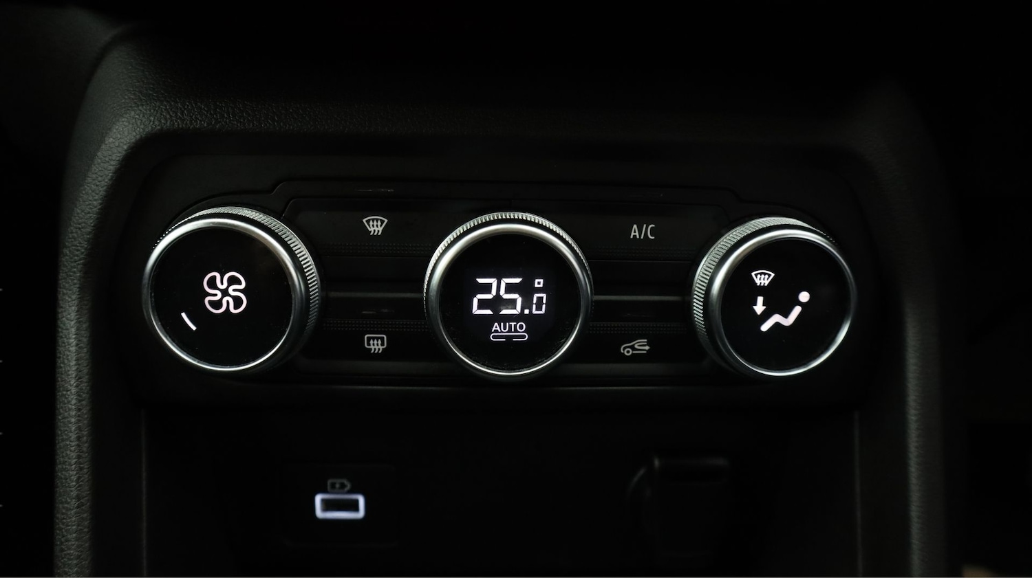 Used Dacia Jogger 2022 for sale - 77435024: Photo 12