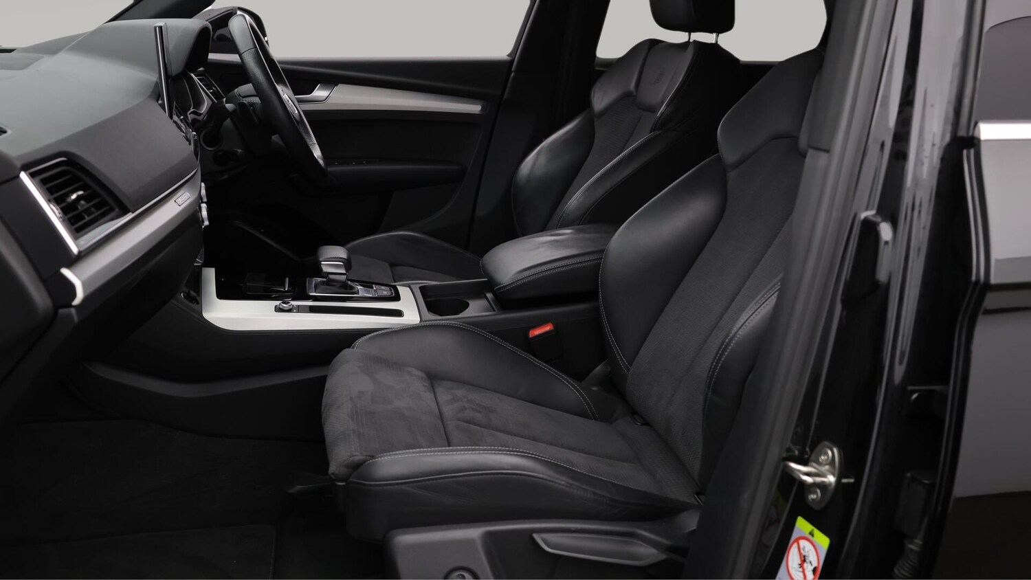 Used Audi Q5 2021 for sale - 76138140: Photo 15
