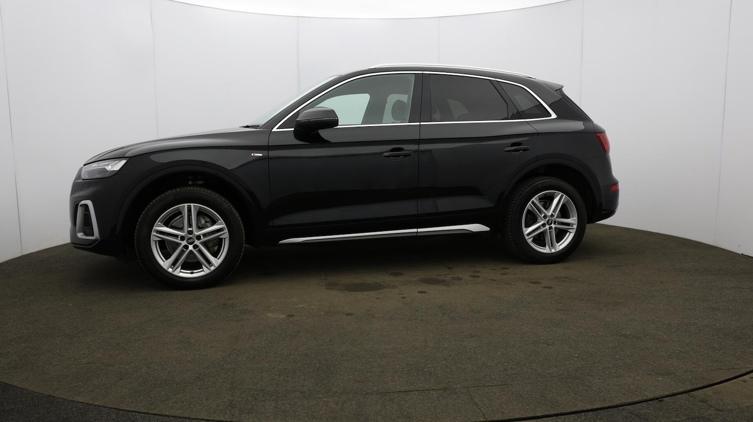 Used Audi Q5 2021 for sale - 76138140: Photo 37