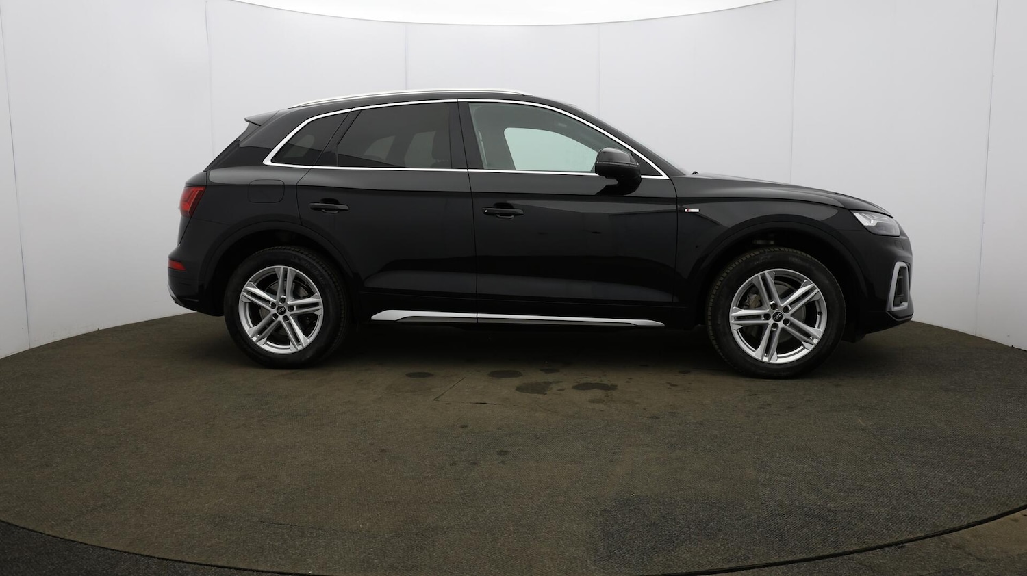 Used Audi Q5 2021 for sale - 76138140: Photo 55
