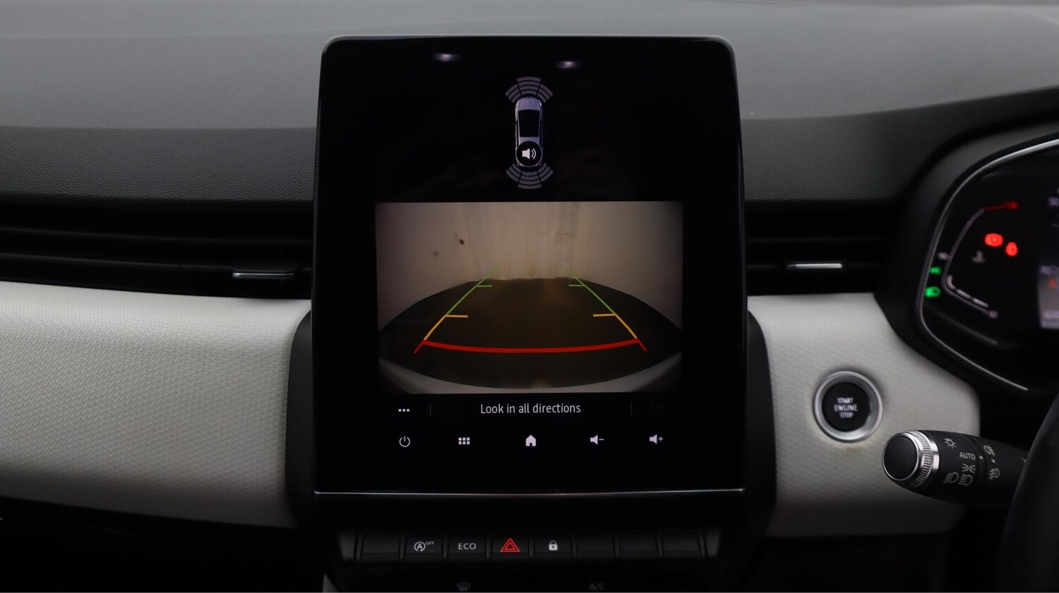 Used Renault Clio 2021 for sale - 76562211: Photo 24