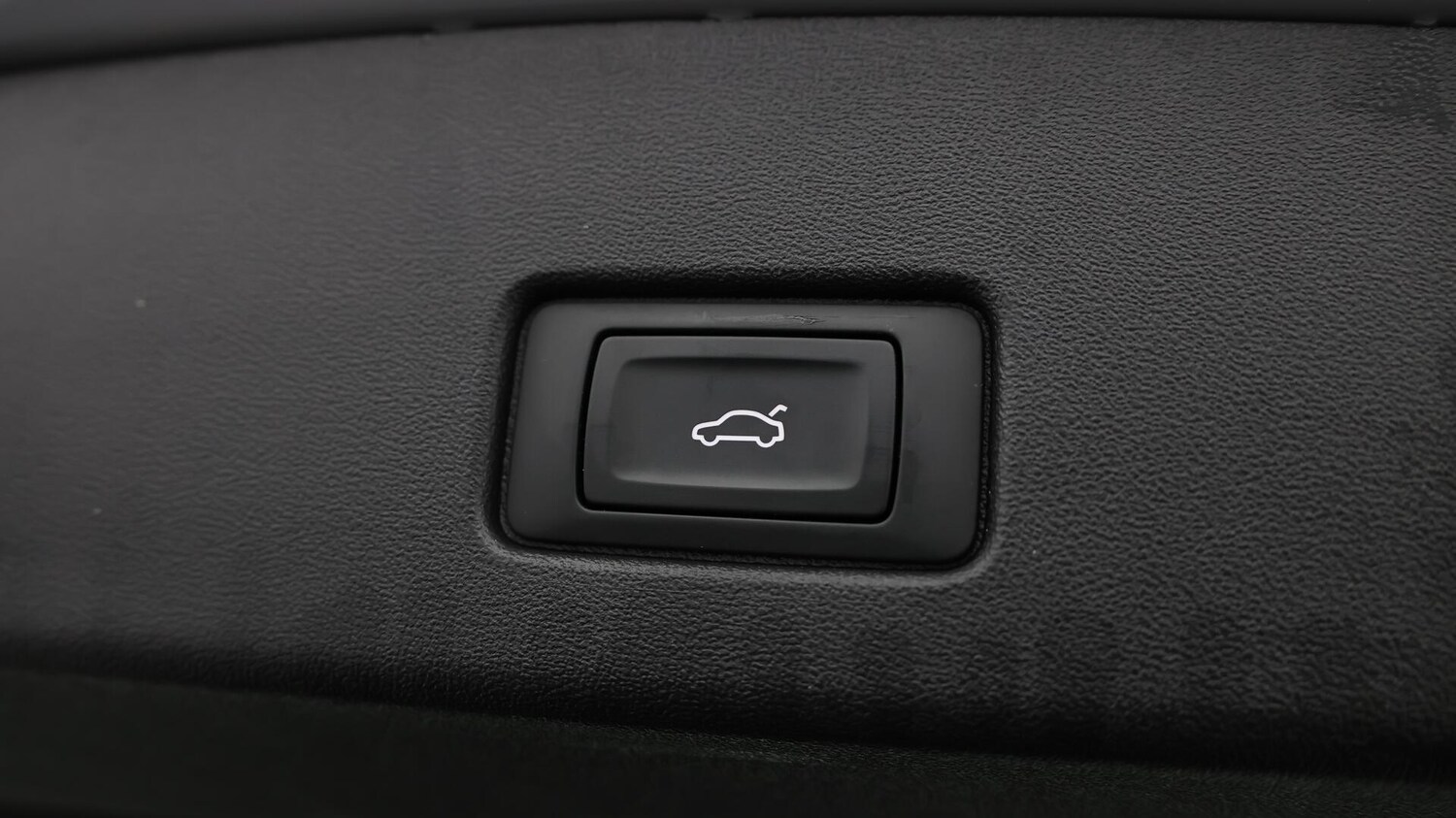 Used Audi Q4 e-tron 2023 for sale - 75940410: Photo 39