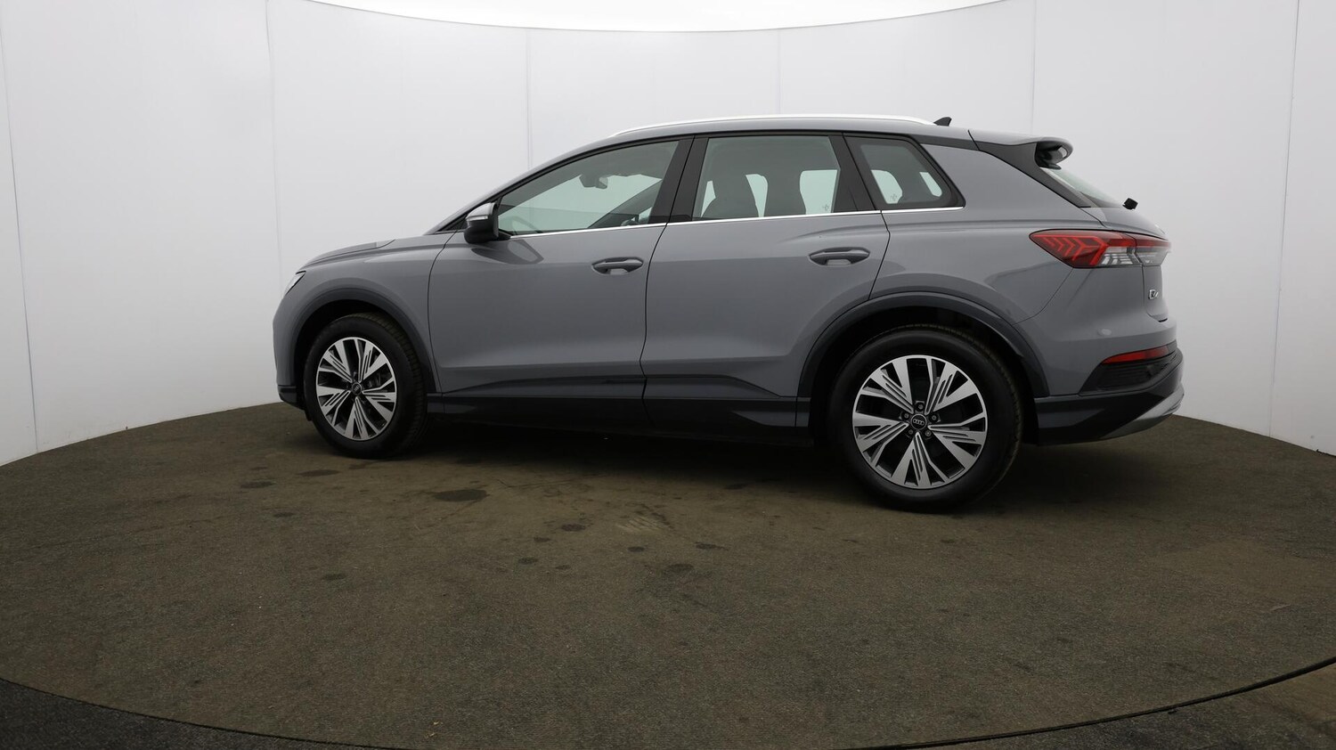 Used Audi Q4 e-tron 2023 for sale - 75940410: Photo 68