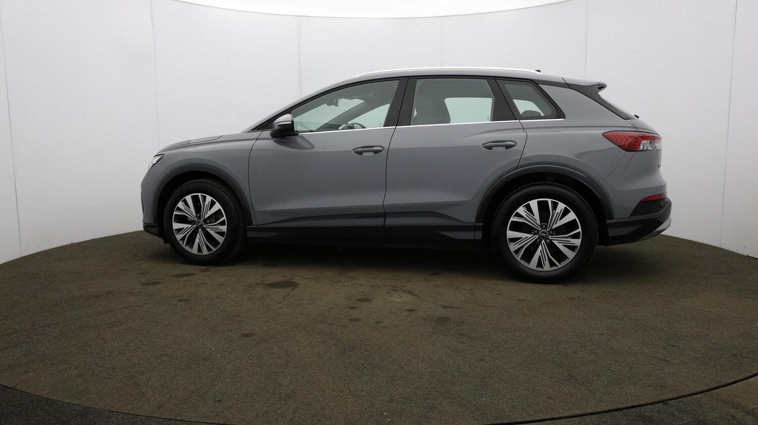 Used Audi Q4 e-tron 2023 for sale - 75940410: Photo 69