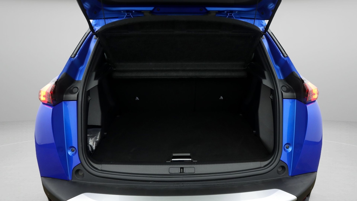 Used Peugeot 2008 2020 for sale - 77946889: Photo 17