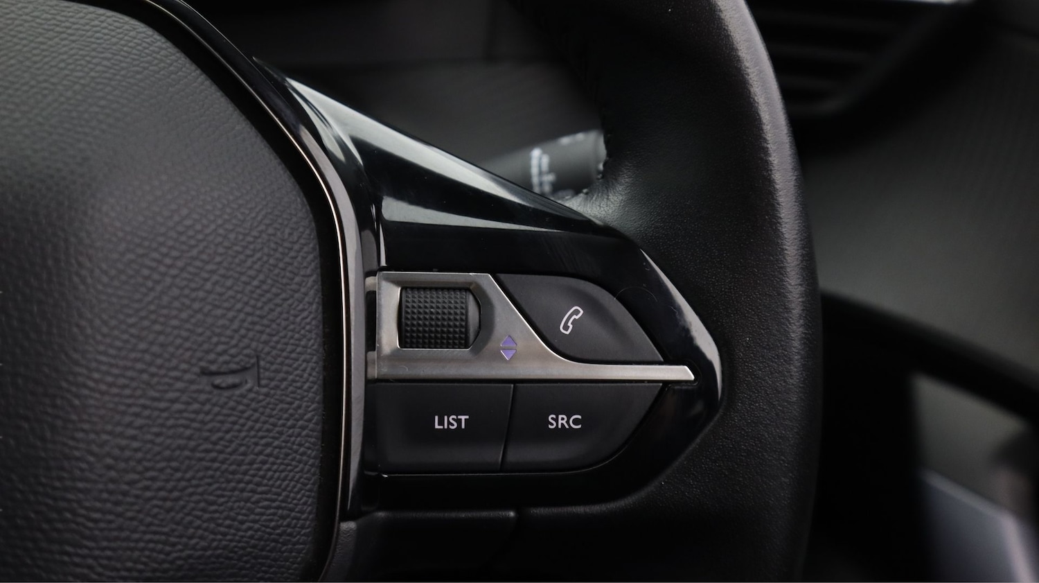 Used Peugeot 2008 2020 for sale - 77946889: Photo 22