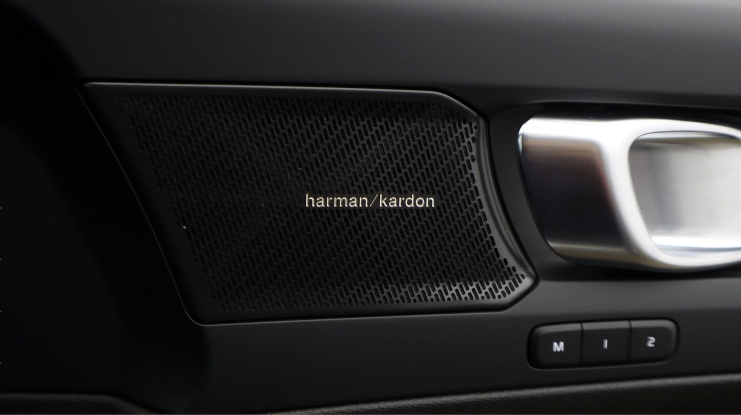 Used Volvo XC40 2024 for sale - 77610539: Photo 22