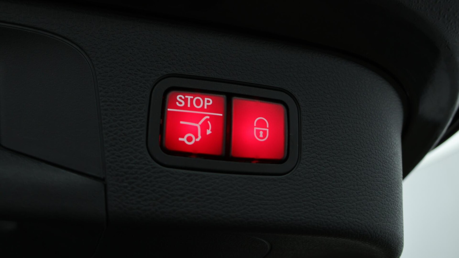 Used Mercedes-Benz EQC 2022 for sale - 76432345: Photo 23