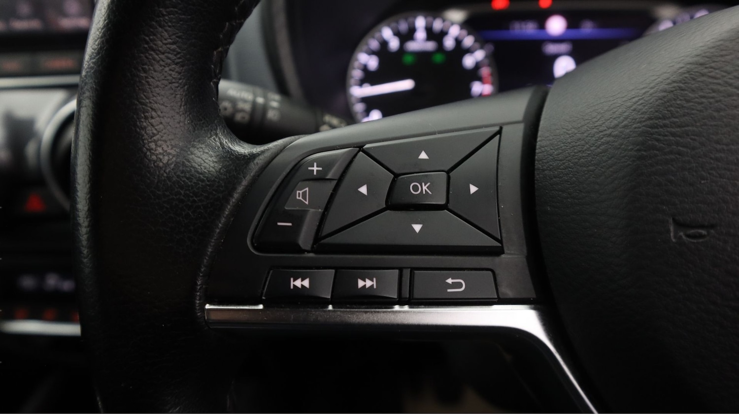 Used Nissan Juke 2022 for sale - 78045842: Photo 21