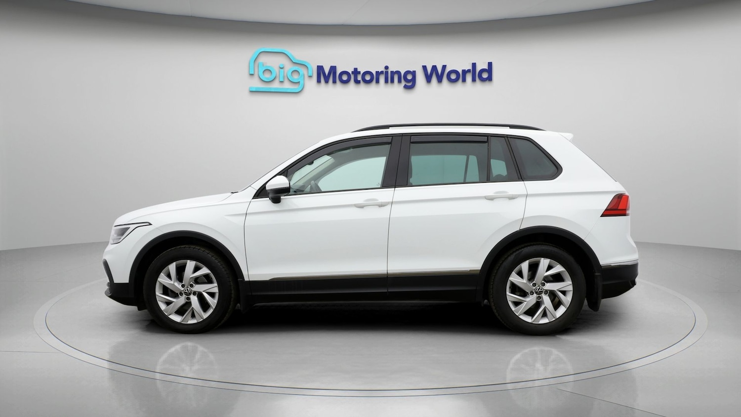 Used Volkswagen Tiguan for sale - 78107155: Photo 4