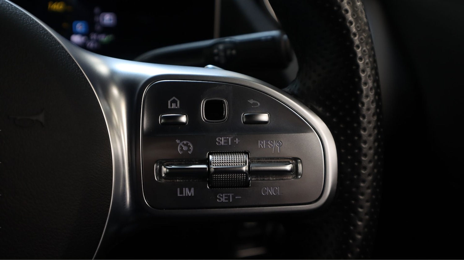 Used Mercedes-Benz GLA for sale - 77365072: Photo 24