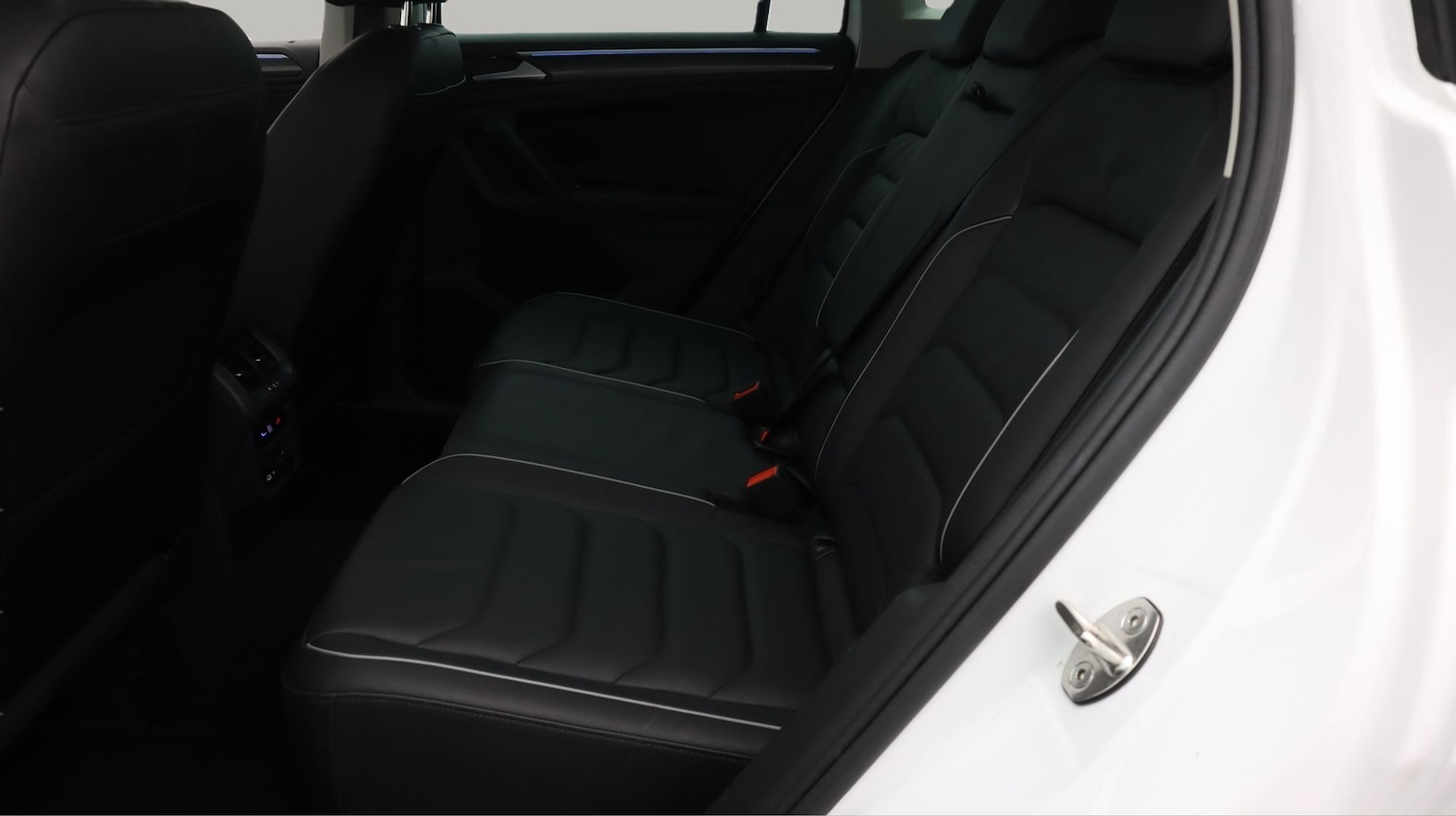 Used Volkswagen Tiguan 2023 for sale - 77643549: Photo 16