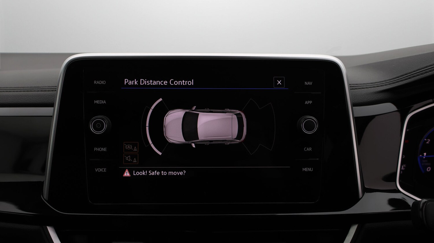 Used Volkswagen T-Roc 2023 for sale - 77248391: Photo 20