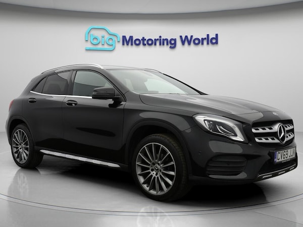 Used Mercedes-Benz GLA 2019 for sale - 76284121: Photo 1