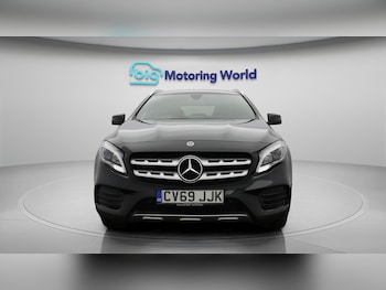 Used Mercedes-Benz GLA 2019 for sale - 76284121: Photo 3