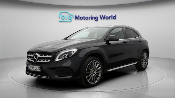 Used Mercedes-Benz GLA 2019 for sale - 76284121: Photo 4