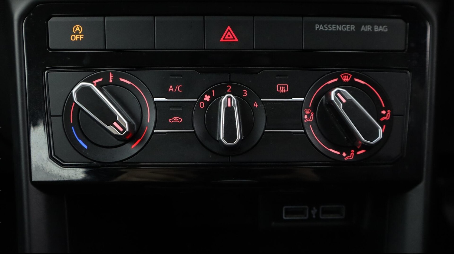 Used Volkswagen T-Cross 2020 for sale - 76715558: Photo 13