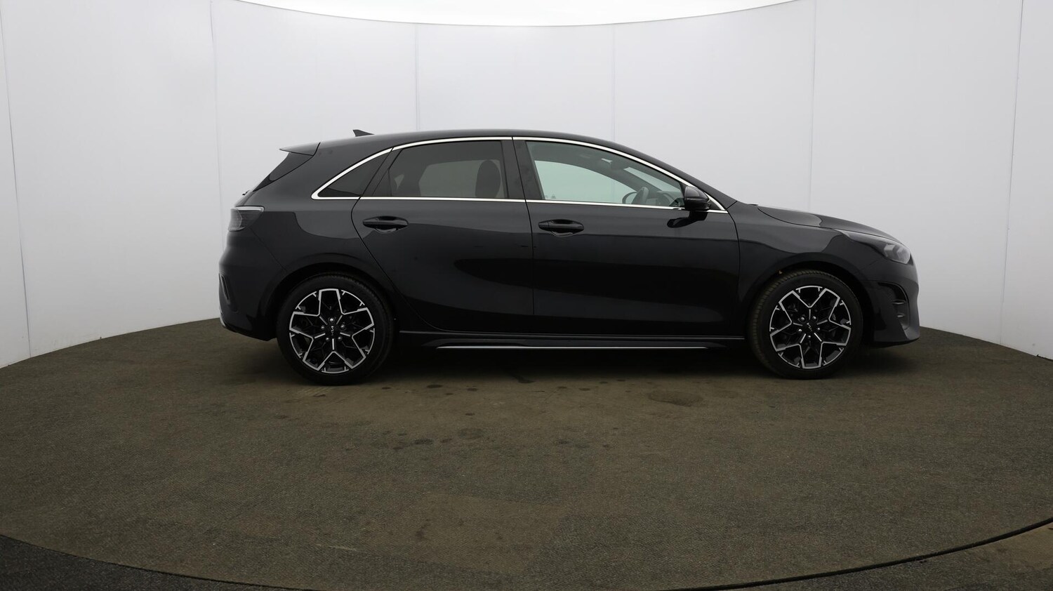 Used Kia Ceed 2023 for sale - 76122186: Photo 55