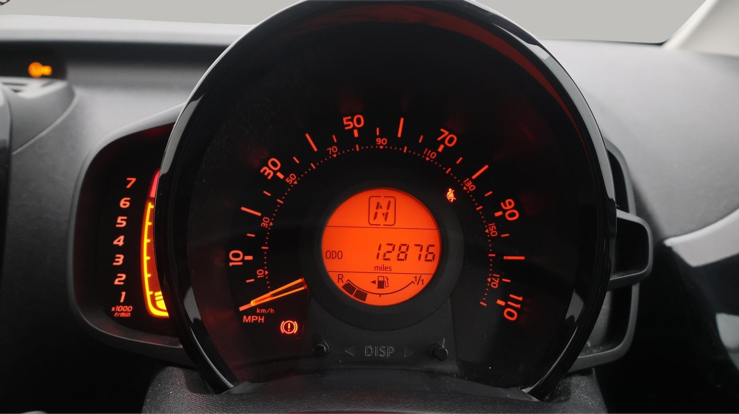 Used Toyota AYGO 2018 for sale - 76632801: Photo 11